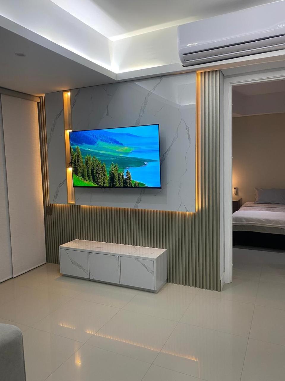 Luxury Ocean View - Bocagrande Apartment *