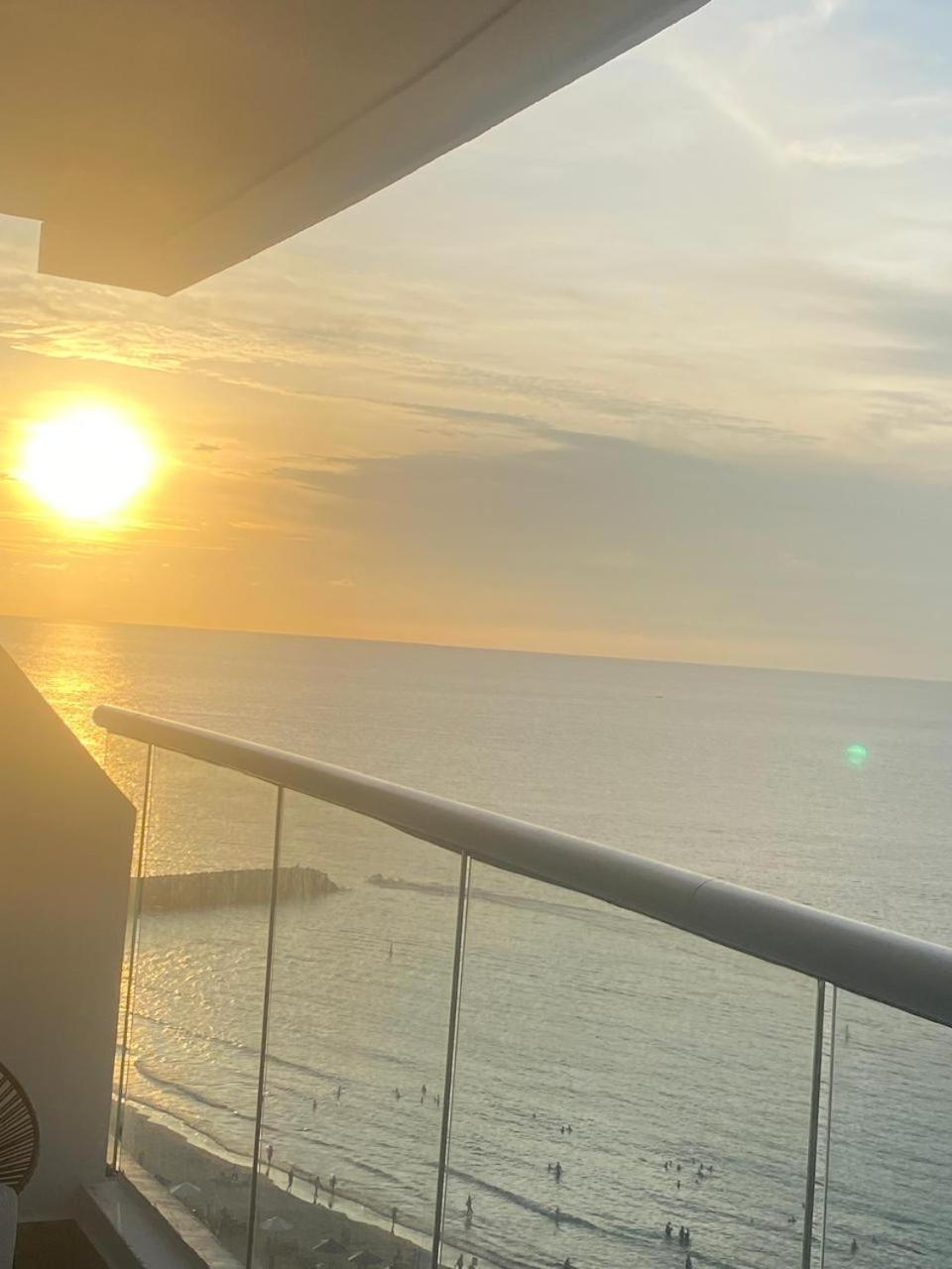 Luxury Ocean View - Bocagrande Apartment *